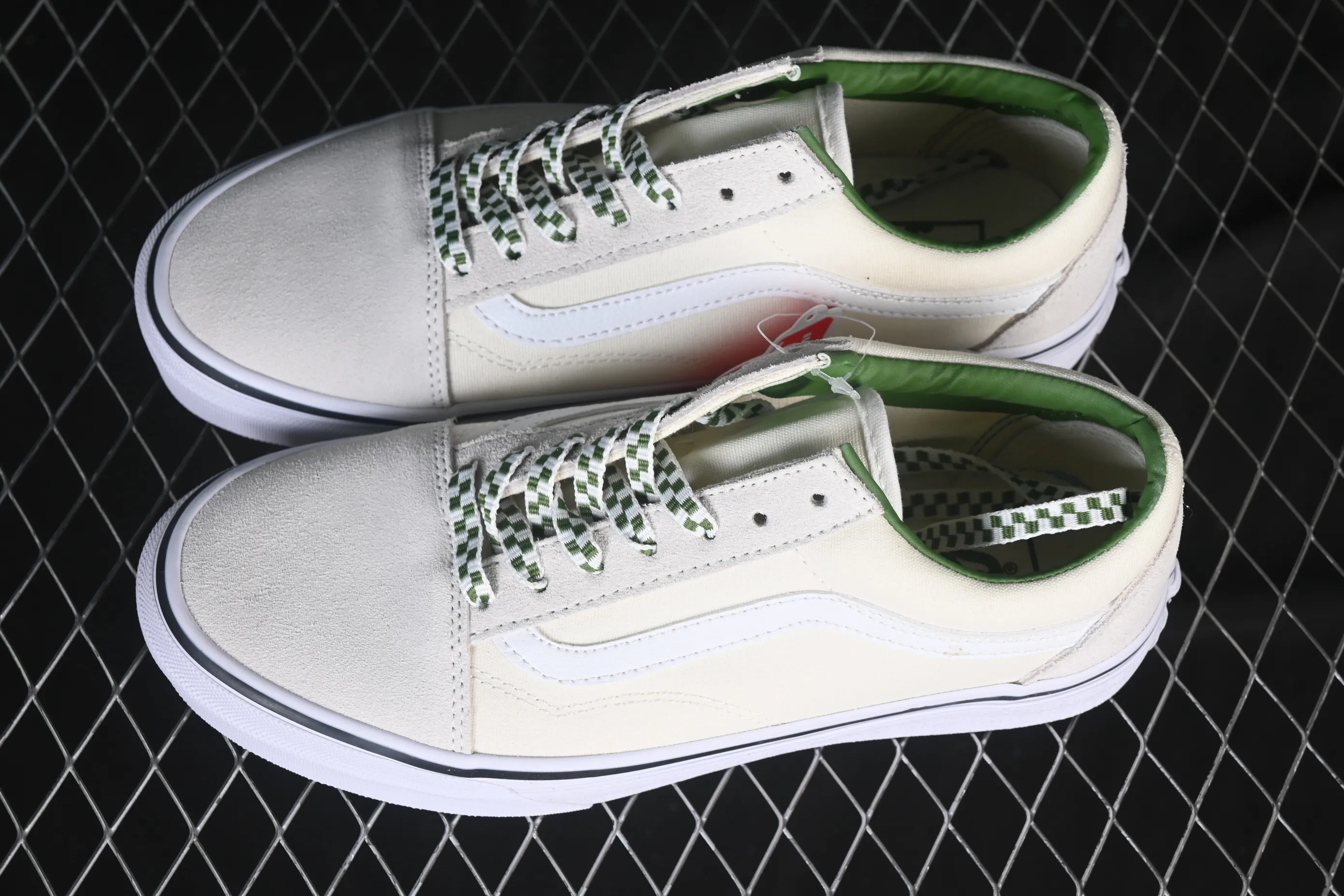 All categories Vans Vans series Vans Low Vans low-top Vans Old Skool Vans low-top casual skateboard shoes VN000D6WBOM